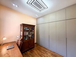 Seletaris (D27), Condominium #599381841